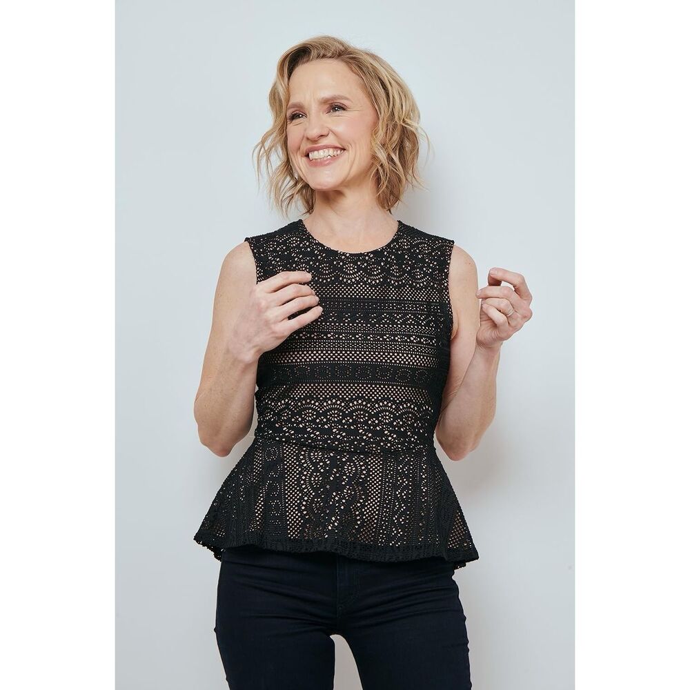 BCBG Maxazria Black Lace Nude Lining y2k Peplum Top Sz XXS Vicktoria Zip‎